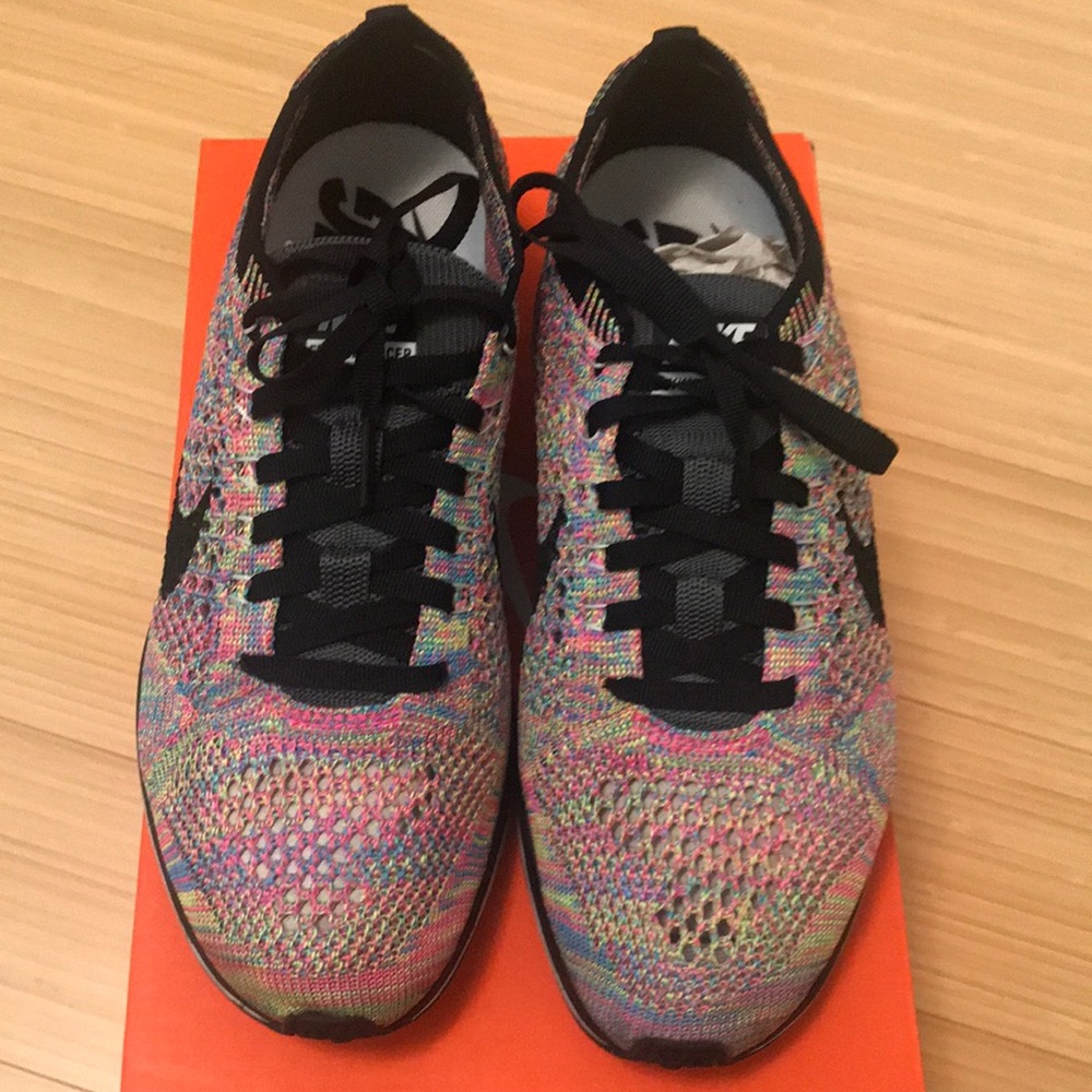 Nike flyknit racers